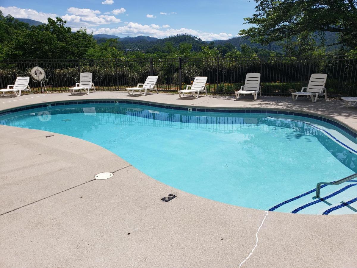 Gatlinburg Chateau Condo 302 Екстериор снимка